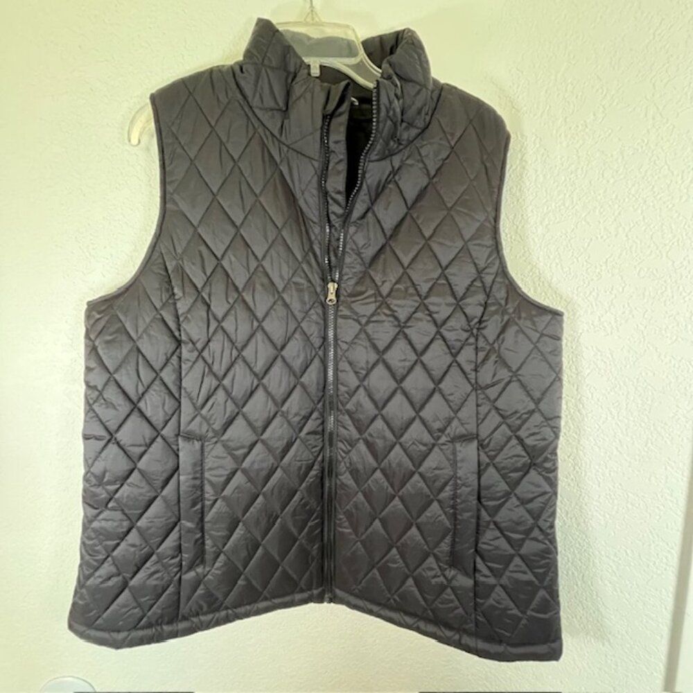 Time and Tru Vest Black New without Tags  - Size 16/18 - Picture 6 of 6